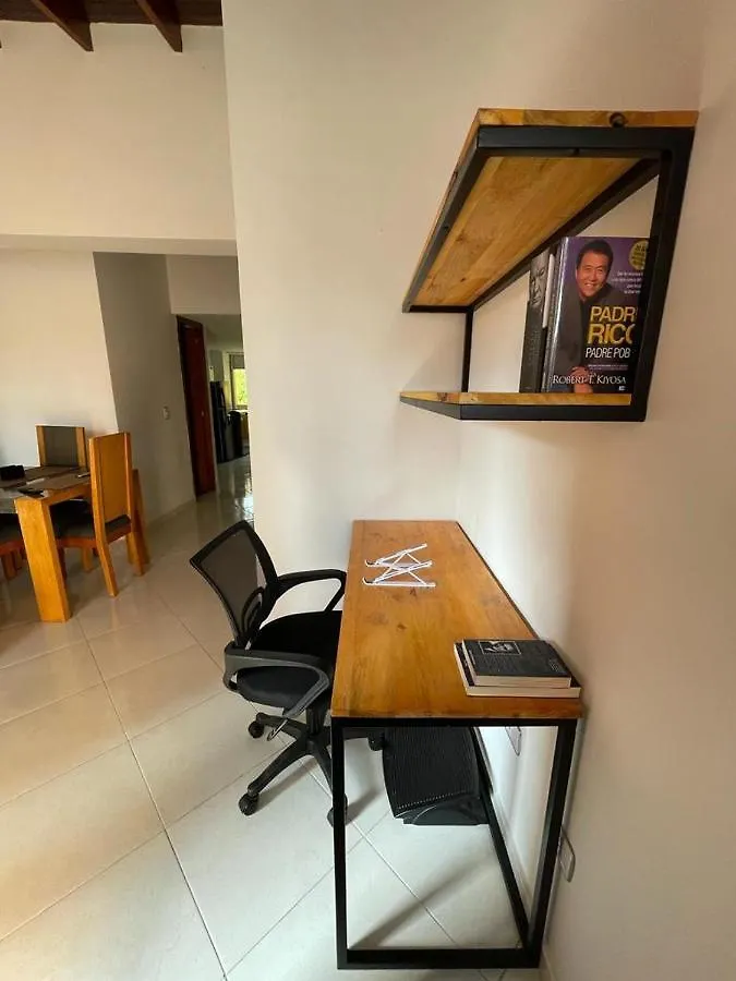 Two-Floor Aparment, Spacious And Quiet Sabaneta Colombia