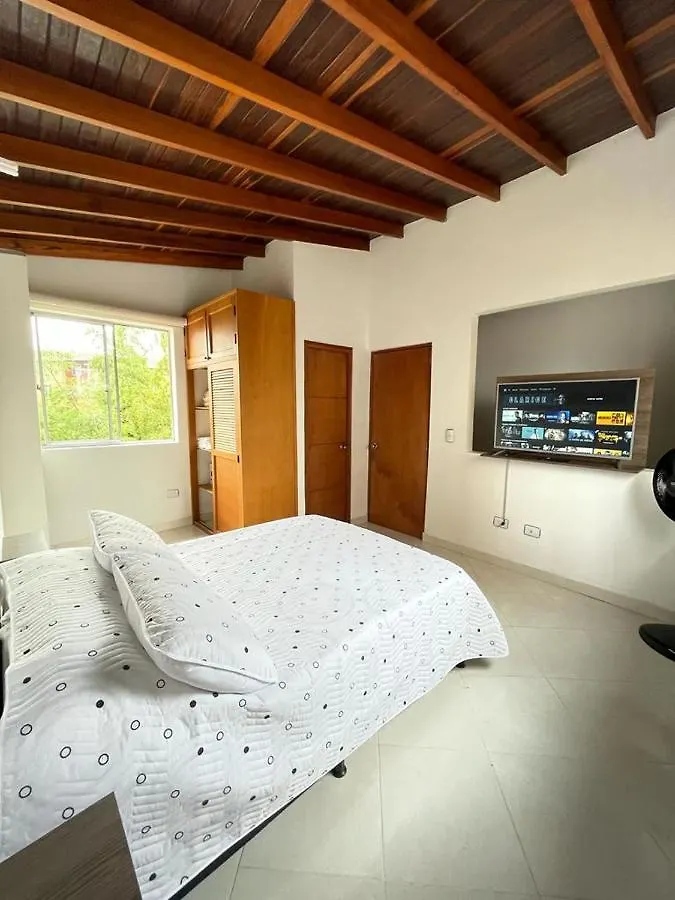 Two-Floor Aparment, Spacious And Quiet Sabaneta Colombia